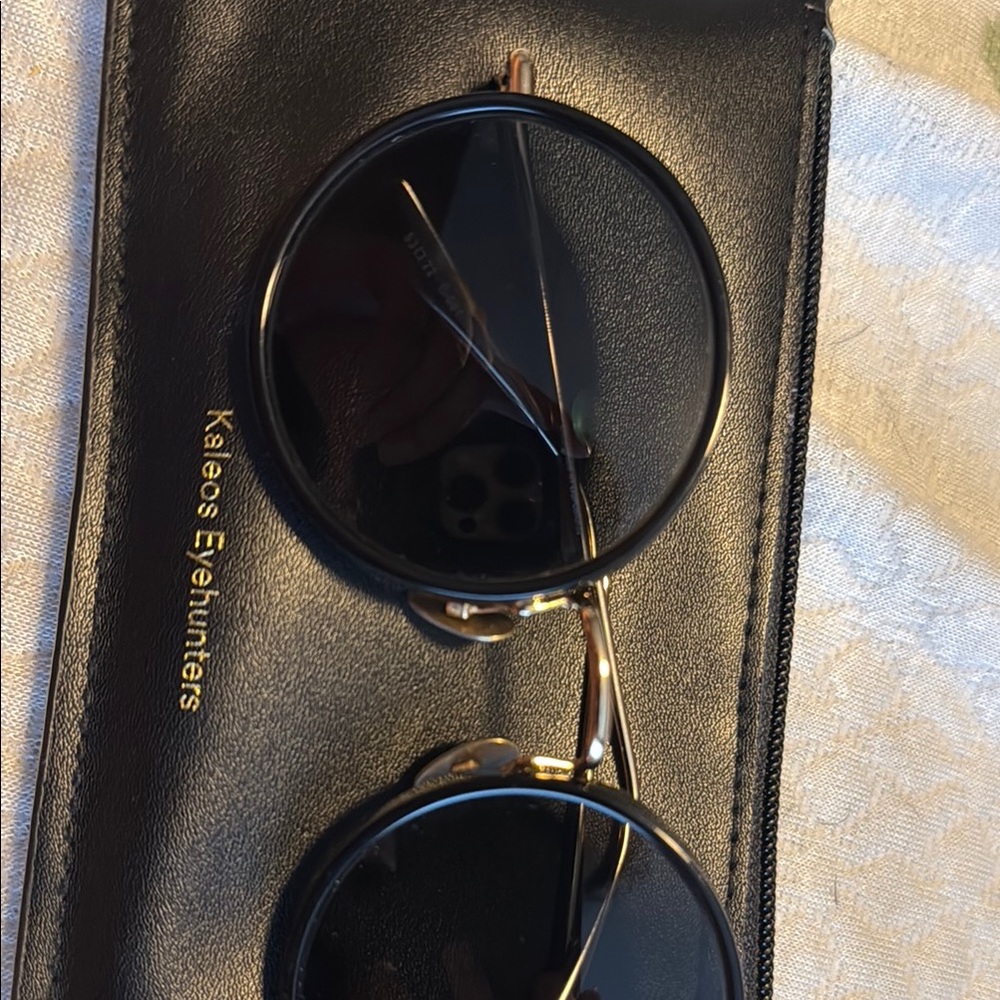 Black and Gold Round Sunglasses